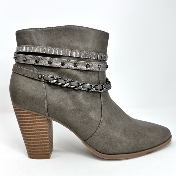 Jennifer Lopez Amber Women's Ankle Boots - Picture 2 of 16